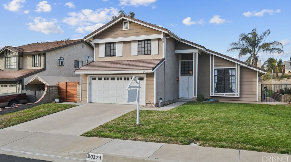 20371 Lisa Gail Dr, Santa Clarita, CA 91350