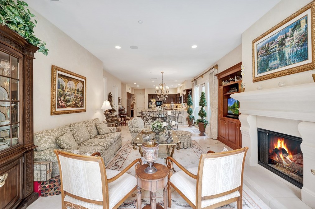 3719 Winford Dr, Los Angeles CA  91356-5810 exterior