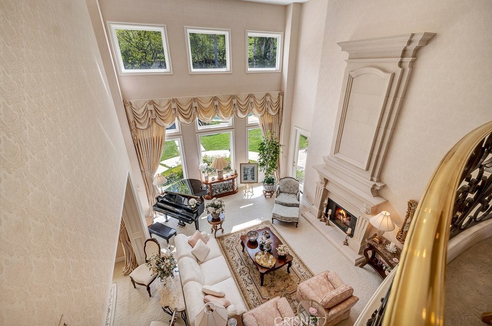 3719 Winford Dr, Los Angeles CA  91356-5810 exterior