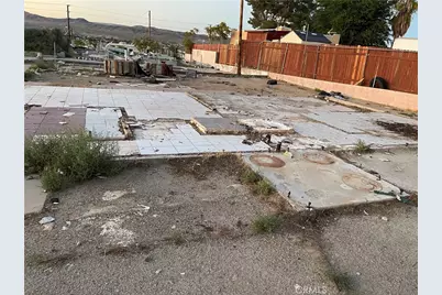 226 E Fredricks Street, Barstow, CA 92311 - Photo 10