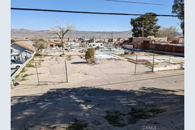 226 E Fredricks Street, Barstow, CA 92311 - Photo 6
