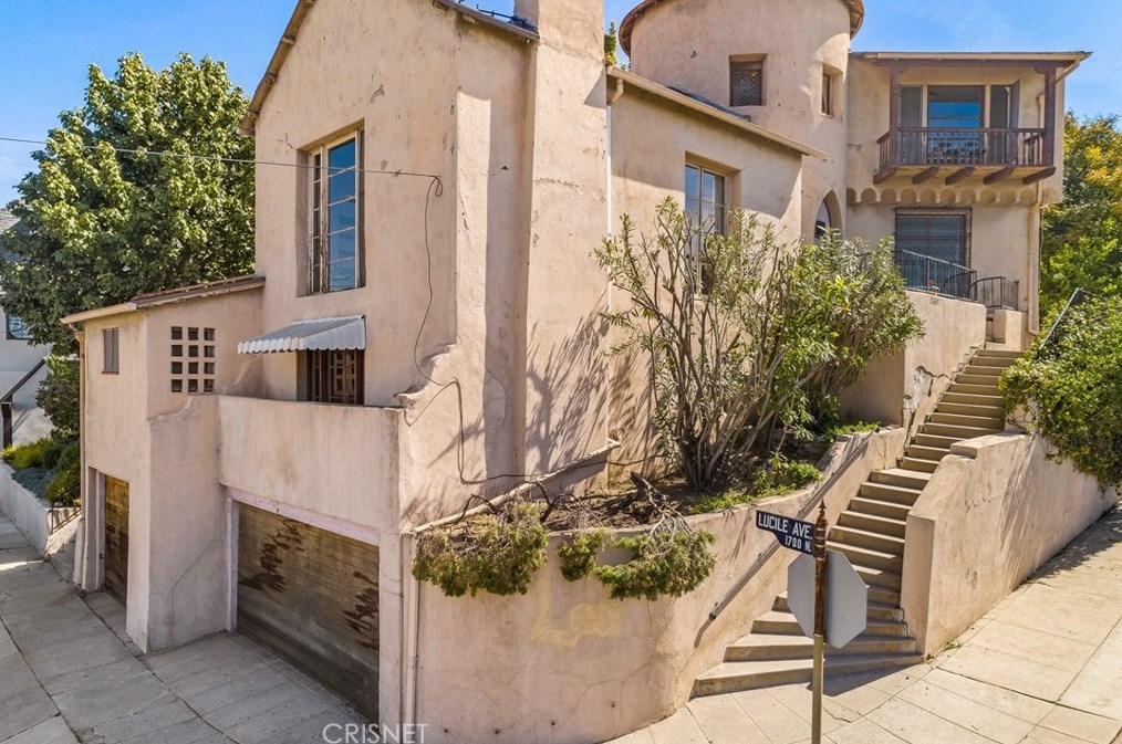 3651 Crestmont Ave, Los Angeles, CA 90026-1109