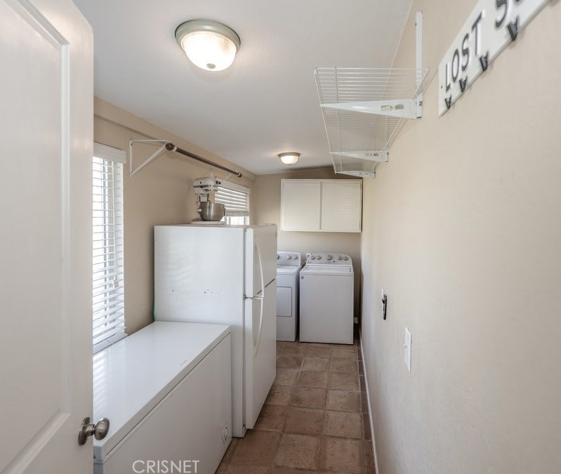 29100 Bootlegger Canyon Rd, Acton CA  93510-2204 exterior