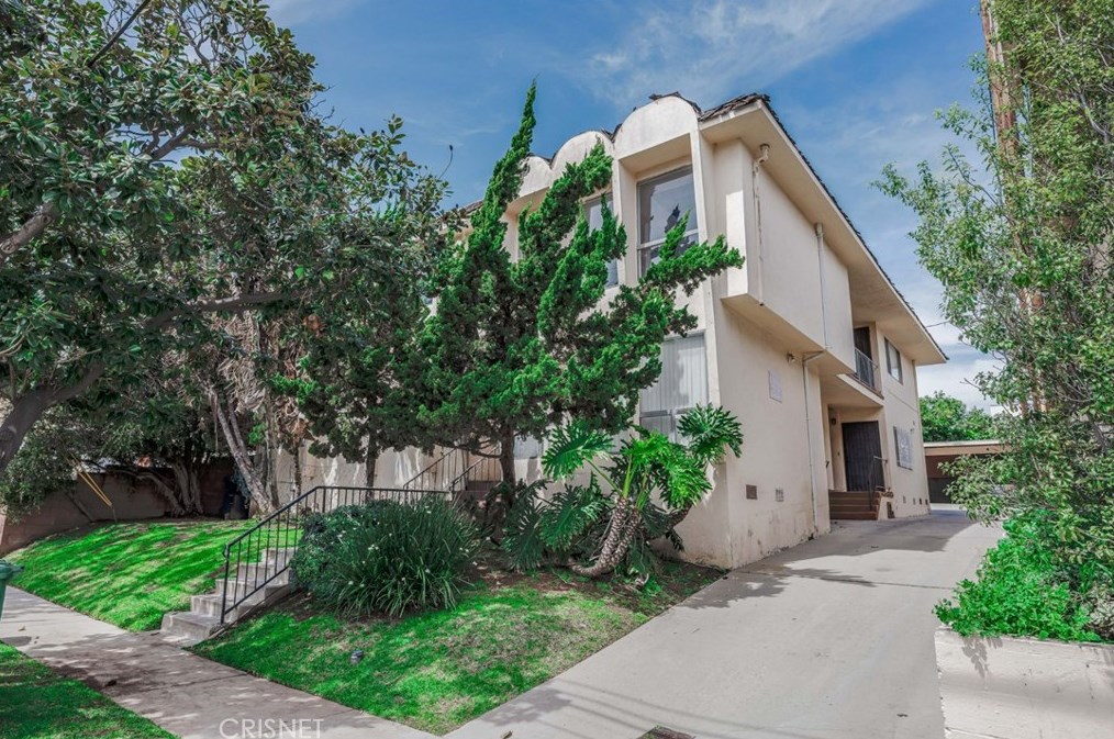 317 W Hyde Park Blvd #2, Inglewood, CA 90302