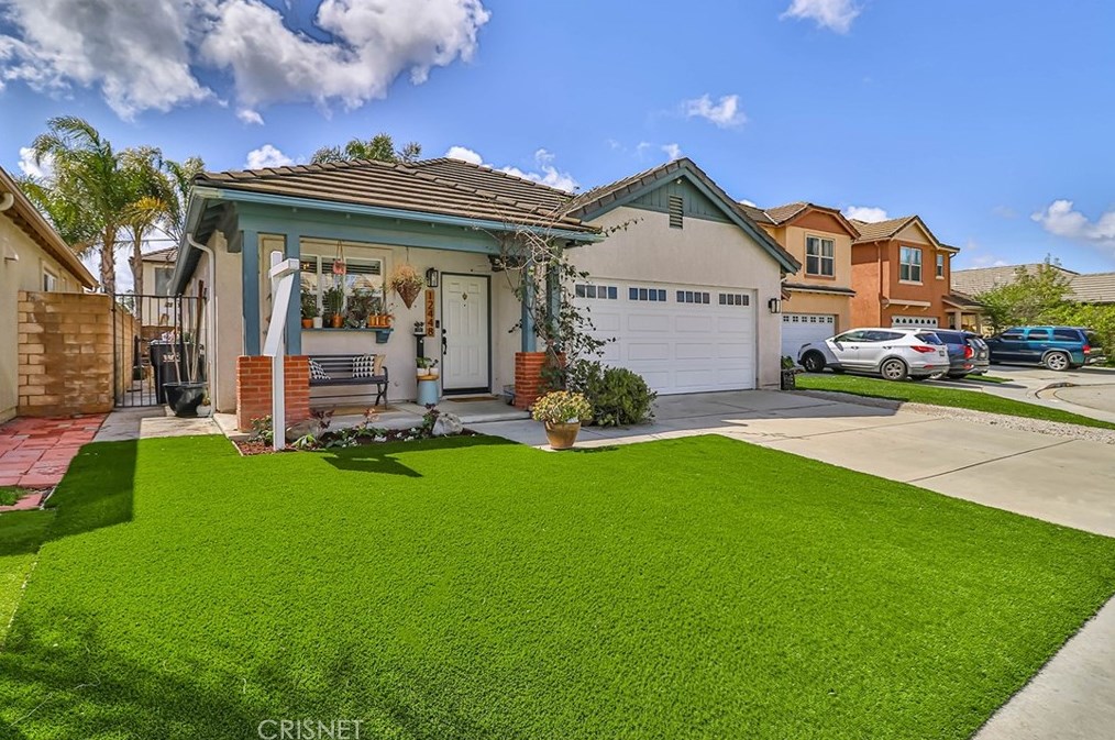 12448 Denali Ct, Moorpark, CA 93021-0903