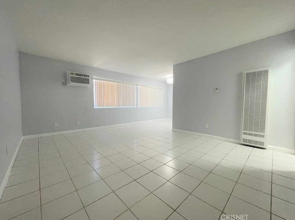 8800 Cedros Ave #125, Van Nuys, CA 91402