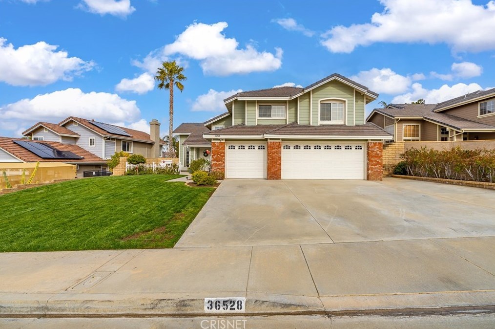 36528 Jenna Ln, Palmdale, CA 93550-7942