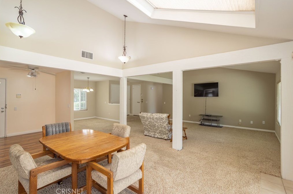2961 Stacy Dr, Simi Valley, CA 93063