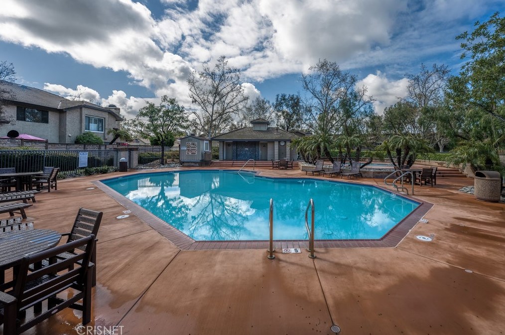 1968 Driftstone Dr, Glendora, CA 91740