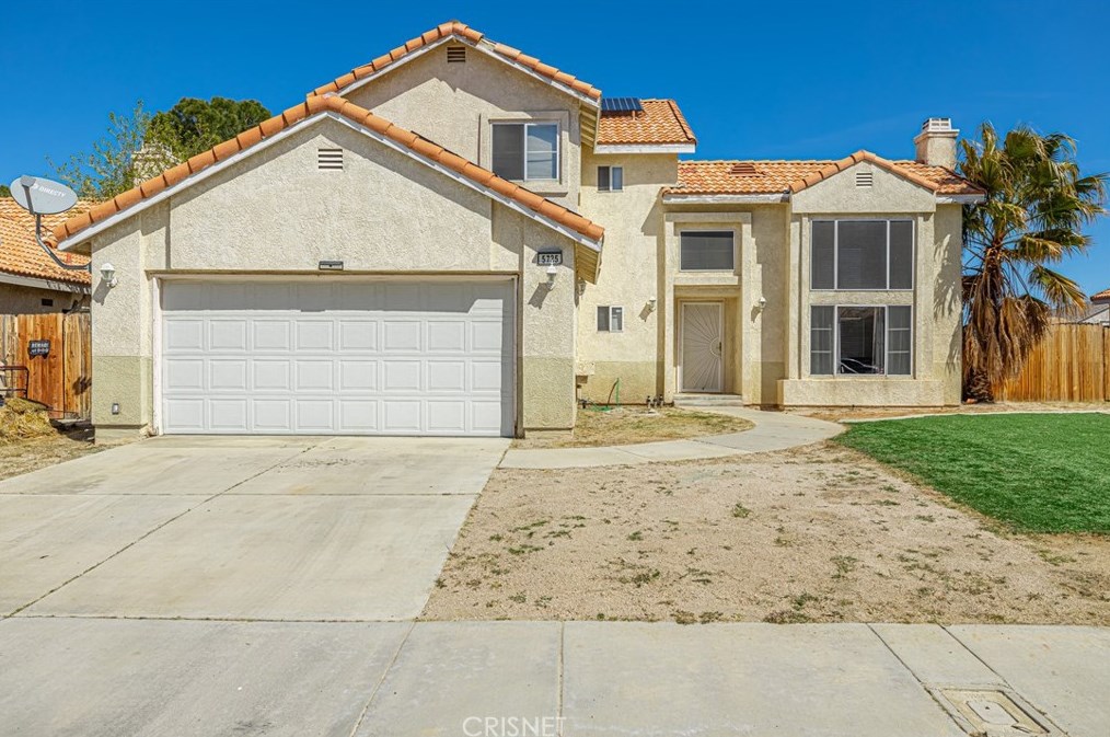 5725 Opal Ave, Palmdale, CA 93552-3908
