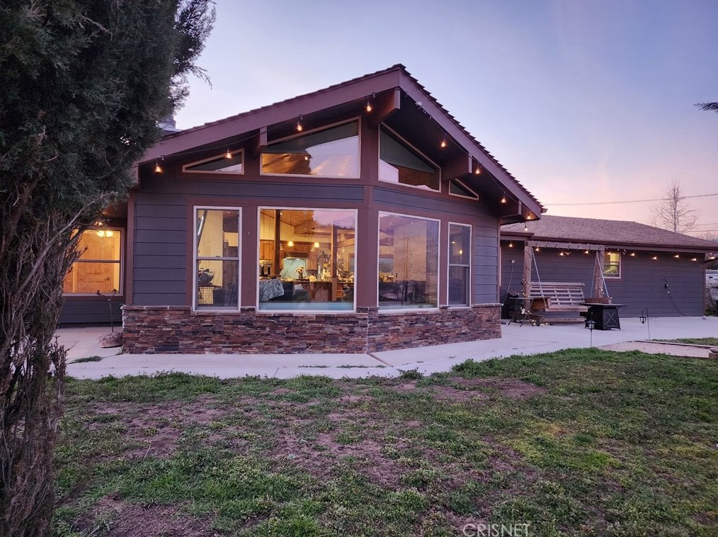 30100 Knight Ct, Tehachapi, CA 93561