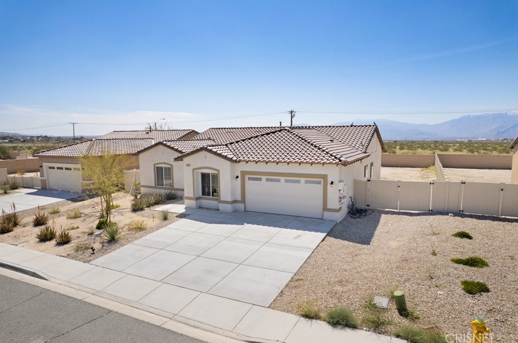 65267 Rolling Hills Dr, Desert Hot Springs, CA 92240-1581