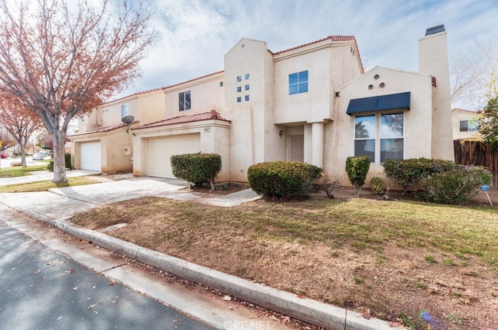 40227 La Cota Dr, Palmdale, CA 93550-2130