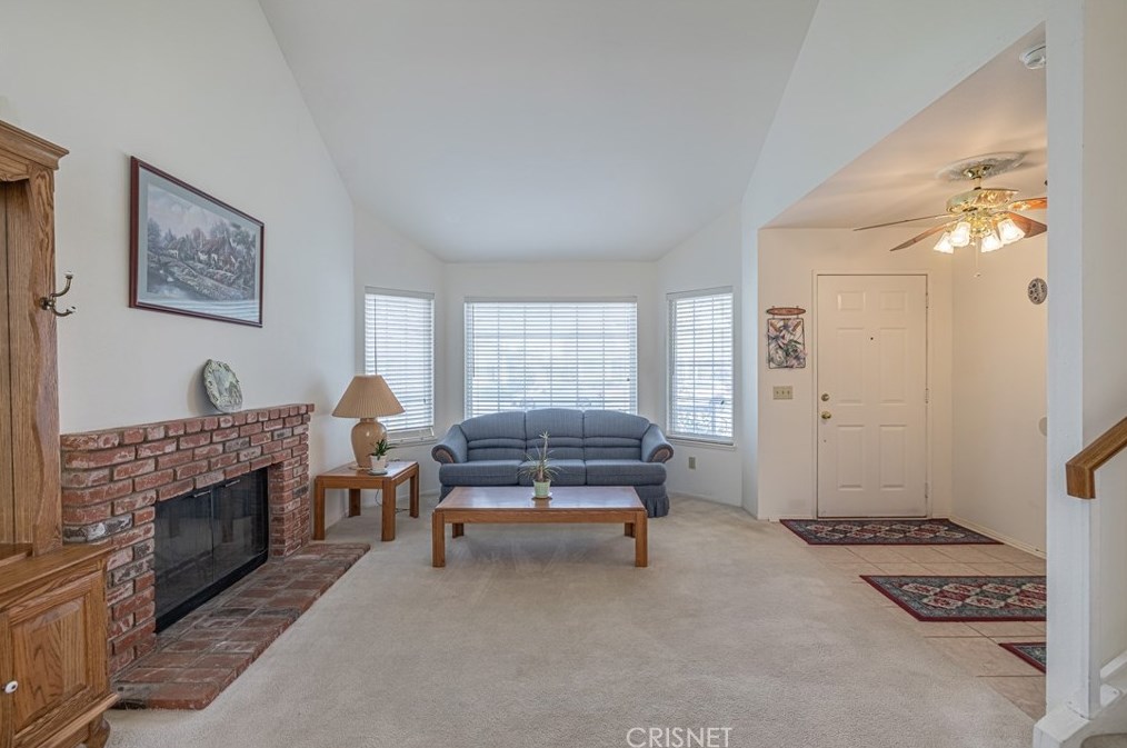 3056 Twincreek Ave, Palmdale, CA 93551-1007