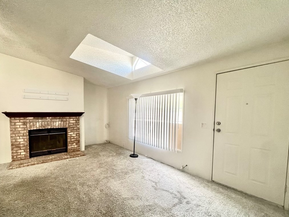 30000 Hasley Canyon Rd #80, Santa Clarita, CA 91384