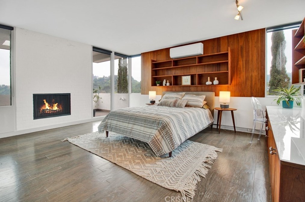 10225 Scenario Ln, Los Angeles CA  90077-2411 exterior