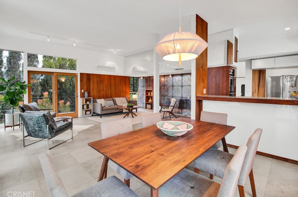 10225 Scenario Ln, Los Angeles CA  90077-2411 exterior