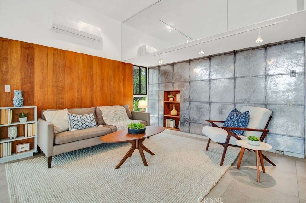 10225 Scenario Ln, Los Angeles CA  90077-2411 exterior