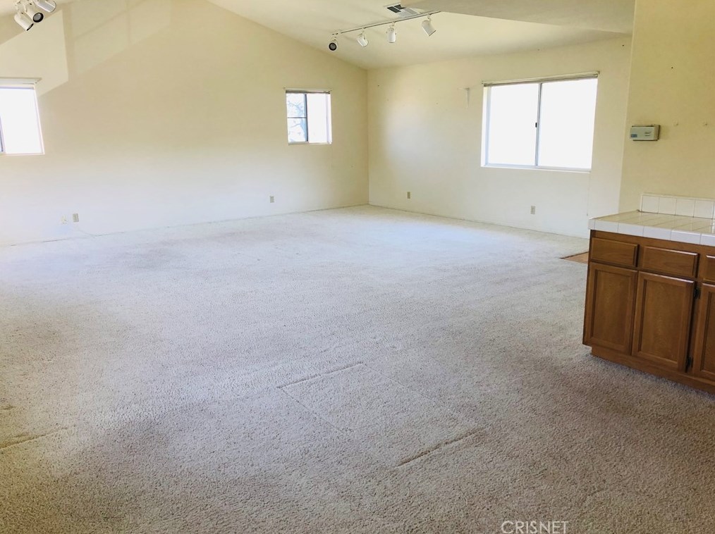 32230 Camino Canyon Rd, Acton CA  93510-2445 exterior