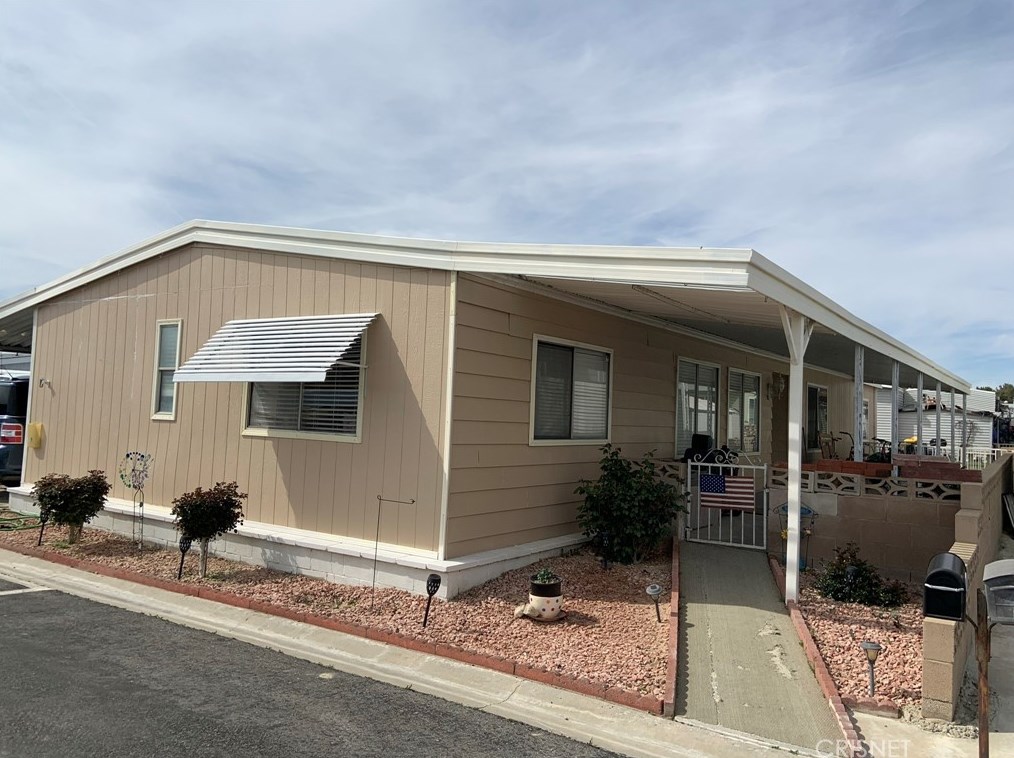 48303 20th #19, Lancaster, CA 93536