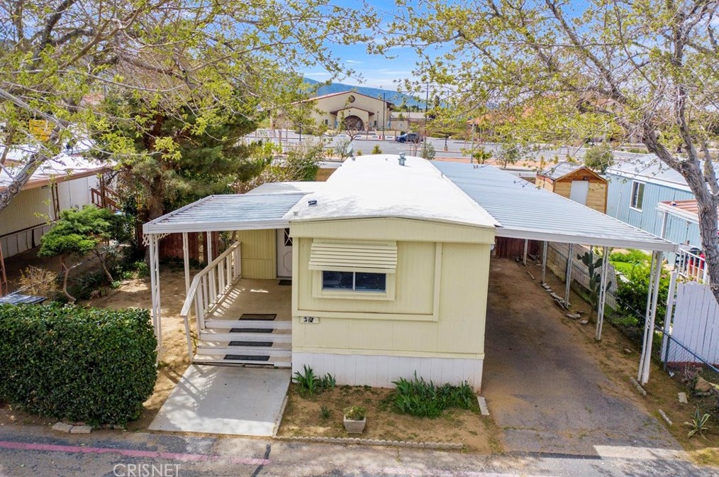 5711 Columbia Way, Lancaster, CA 93536