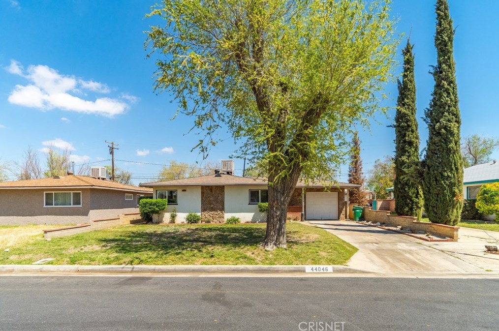 44046 Date Ave, Lancaster, CA 93534