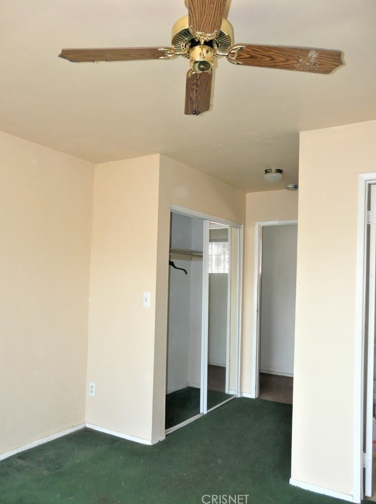 12736 Montford St, Los Angeles CA  91331-1116 exterior