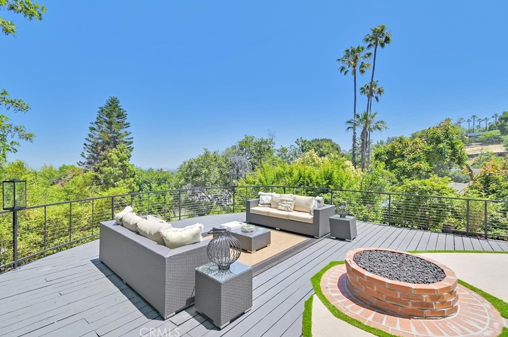 4919 Matula Dr, Los Angeles CA  exterior