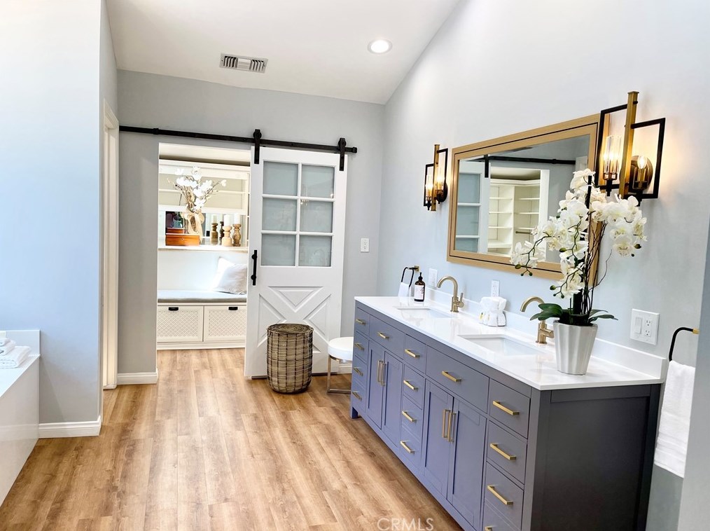 4919 Matula Dr, Los Angeles CA  exterior