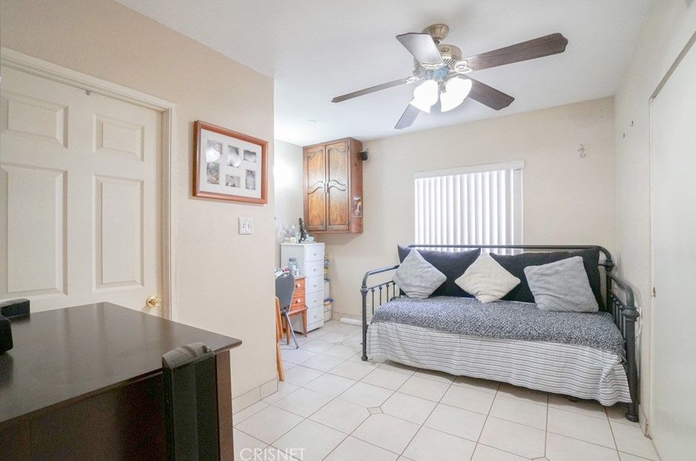 3400 Thorpe Ave, Los Angeles CA  90065-1648 exterior