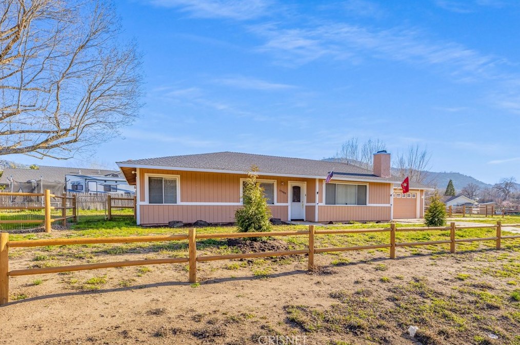 17980 Cedar Canyon Dr, Tehachapi, CA 93561