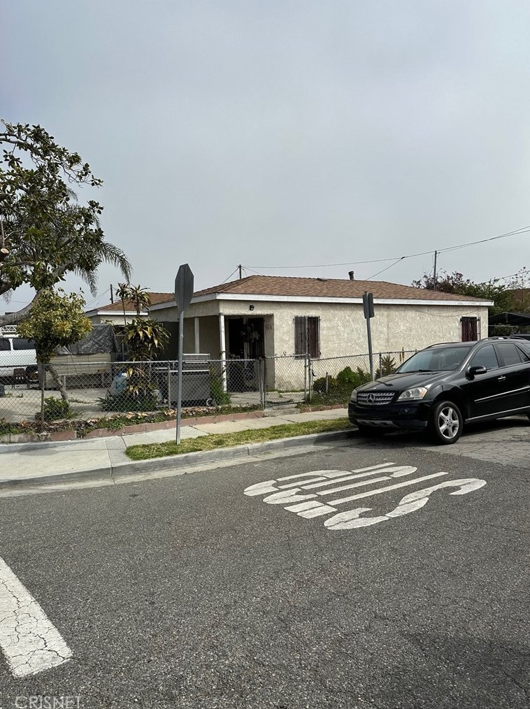 13618 S Willowbrook Ave, Compton, CA 90222