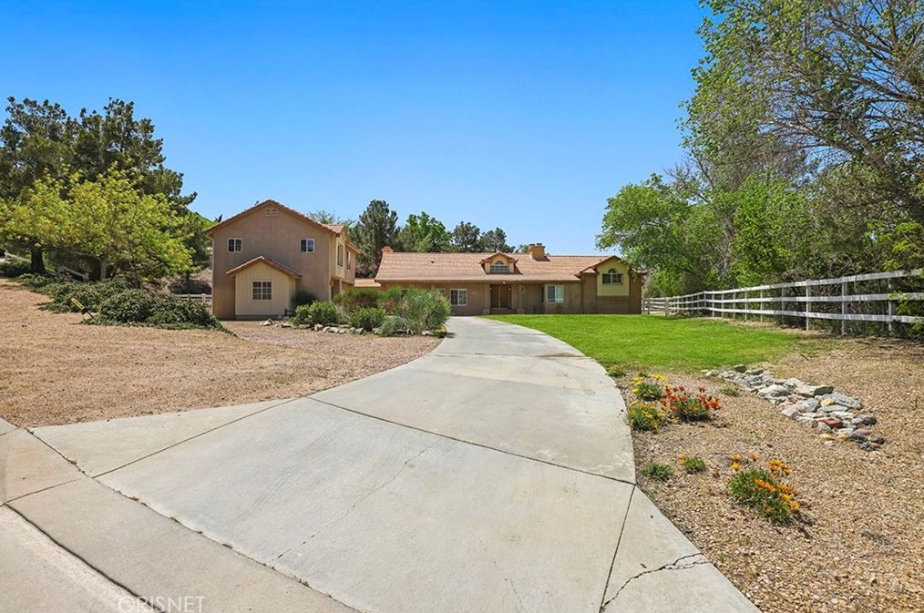 1810 Shadow Canyon Rd, Acton, CA 93510-1889