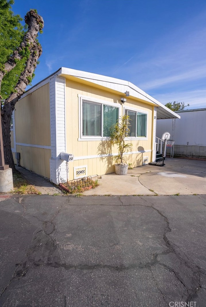 25000 Hawkbryn #22, Santa Clarita, CA 91321