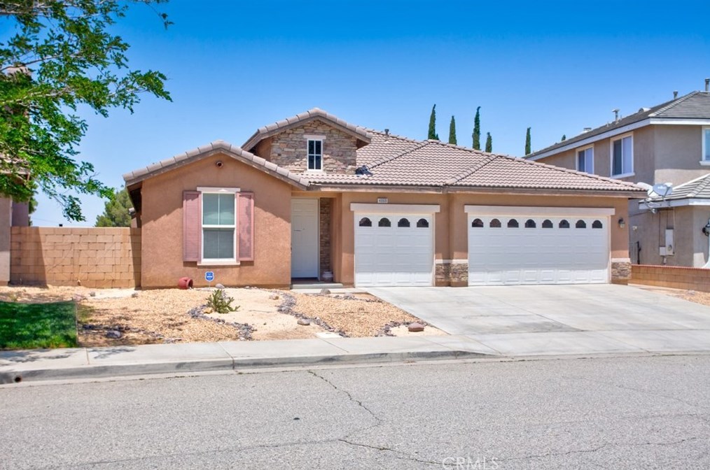 4069 Tournament Dr, Palmdale, CA 93551-5645