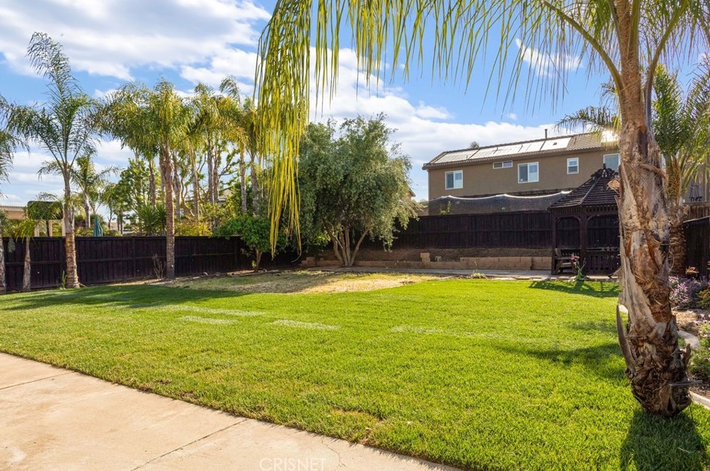 33593 Nandina Ln, Murrieta CA  92563-3401 exterior