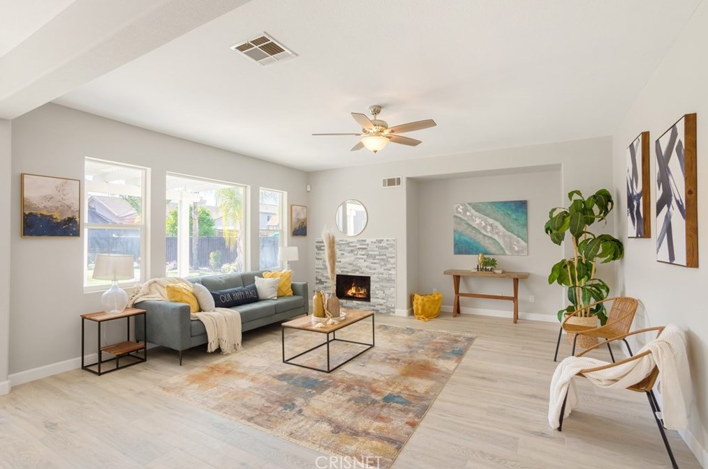 33593 Nandina Ln, Murrieta CA  92563-3401 exterior