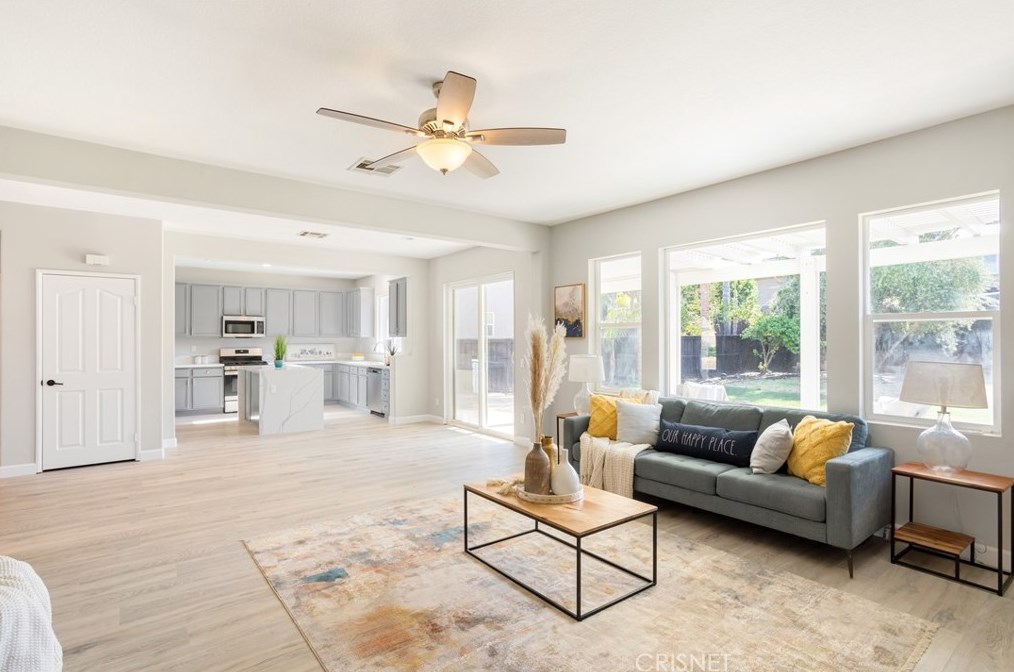 33593 Nandina Ln, Murrieta CA  92563-3401 exterior