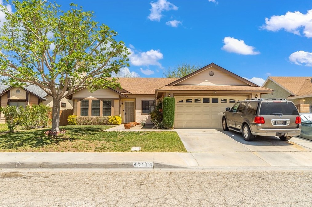 43118 Weyand Ct, Lancaster, CA 93534