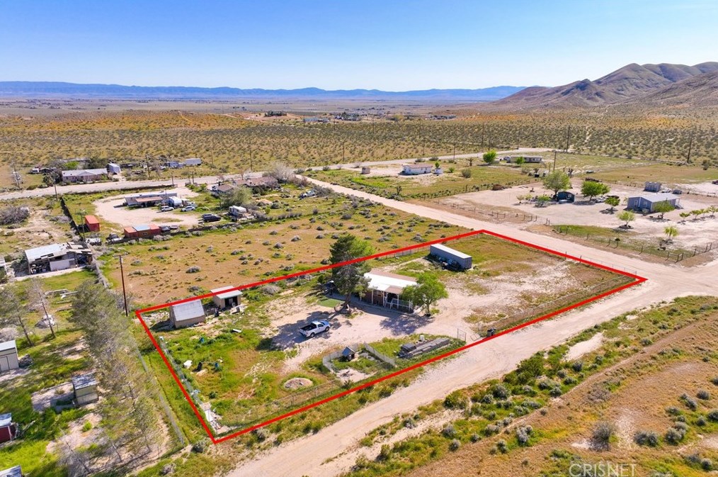 6254 Roadrunner Ave, Tropico Village, CA