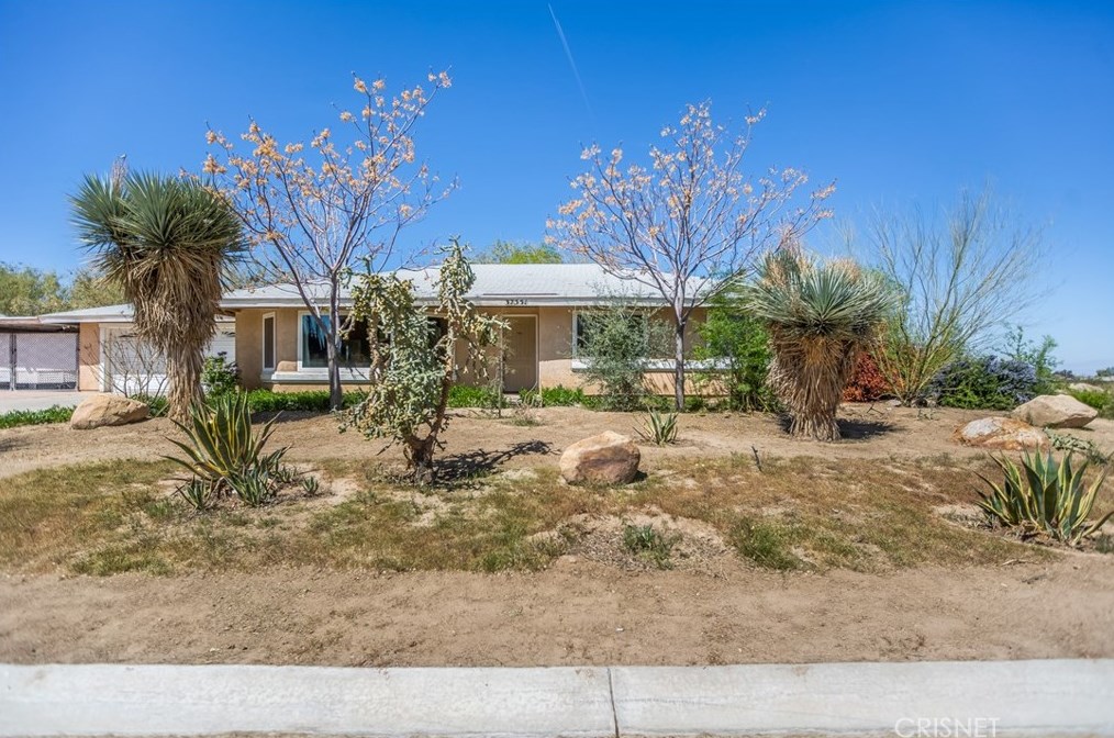37551 96th St, Juniper Hills, CA 93543