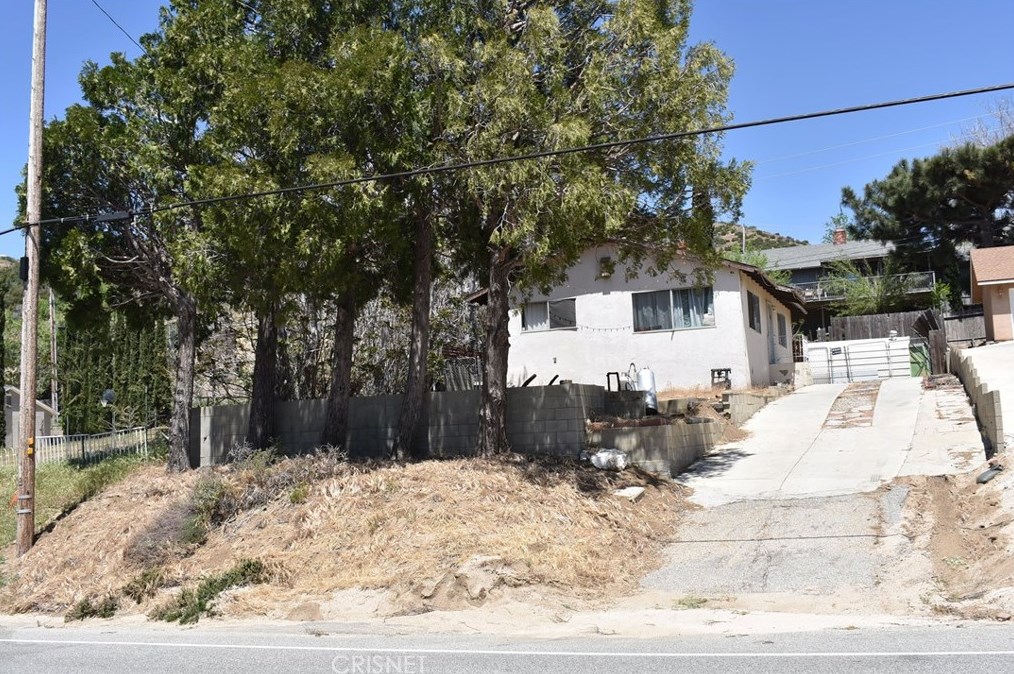 14981 Elizabeth Lake Rd, Leona Valley, CA 93532
