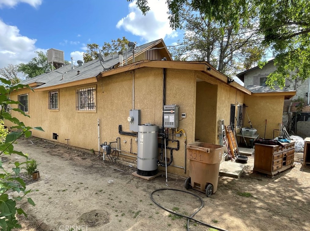 321 Monterey St, Bakersfield, CA 93305