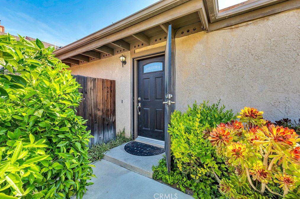 9930 Owensmouth Ave #10, Chatsworth, CA 91311
