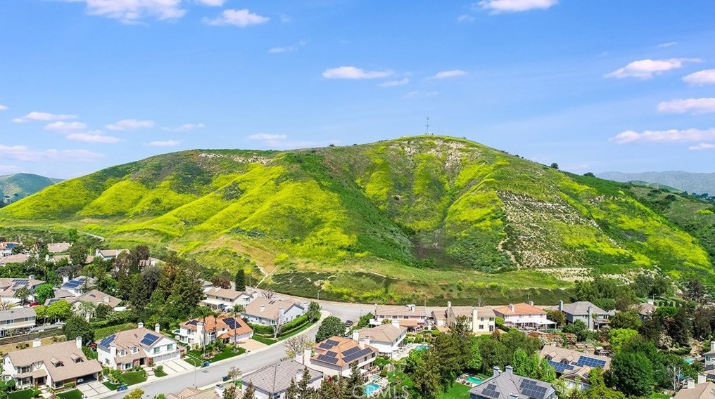 5745 Tenneyson, Calabasas, CA 91301