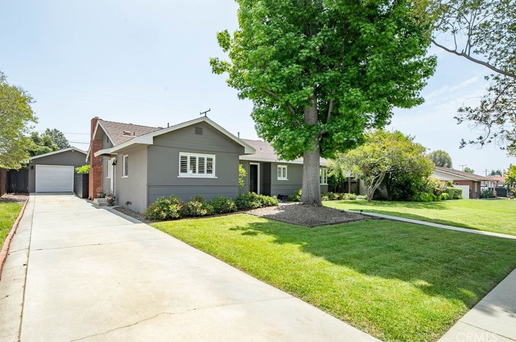 1530 Alameda St, Pomona, CA 91768-1803