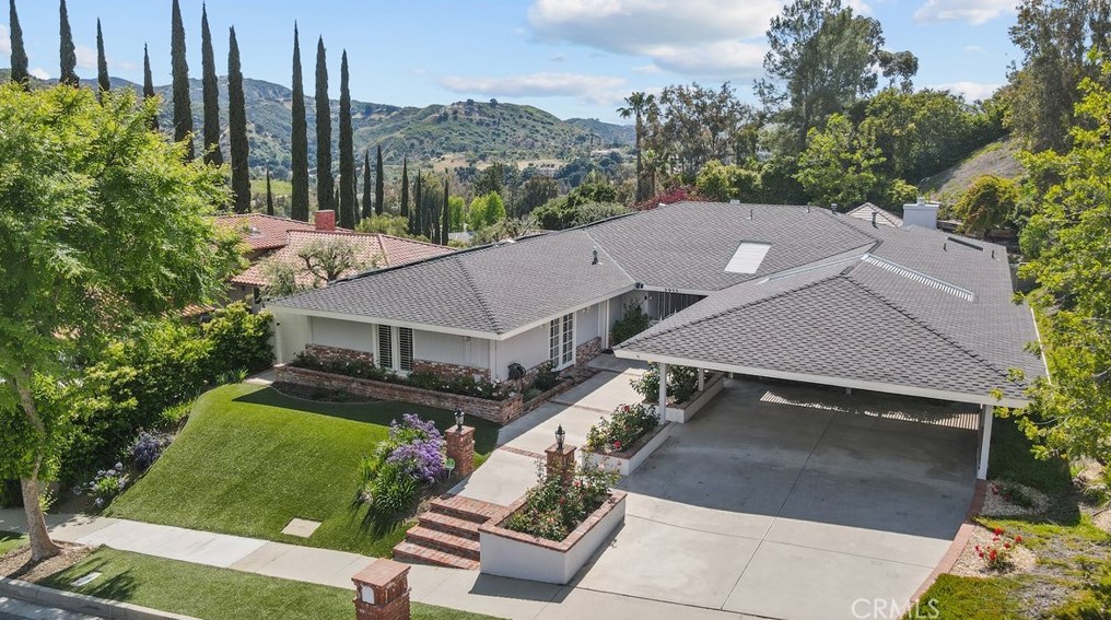 3955 Declaration Ave, Calabasas, CA 91302