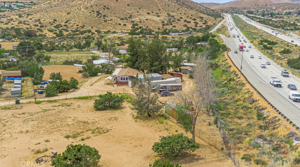 33141 Listie Ave, Acton CA  93510-1411 exterior