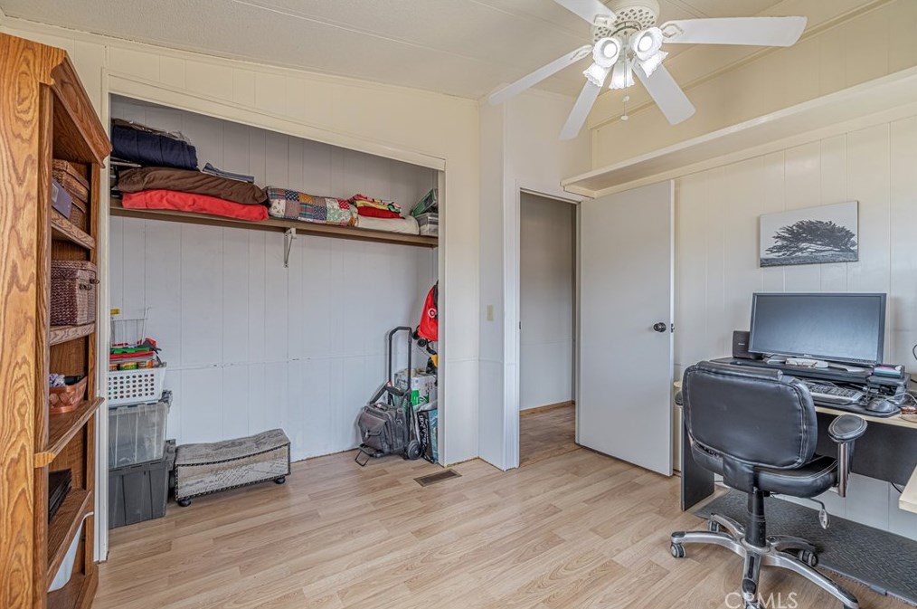 33141 Listie Ave, Acton CA  93510-1411 exterior