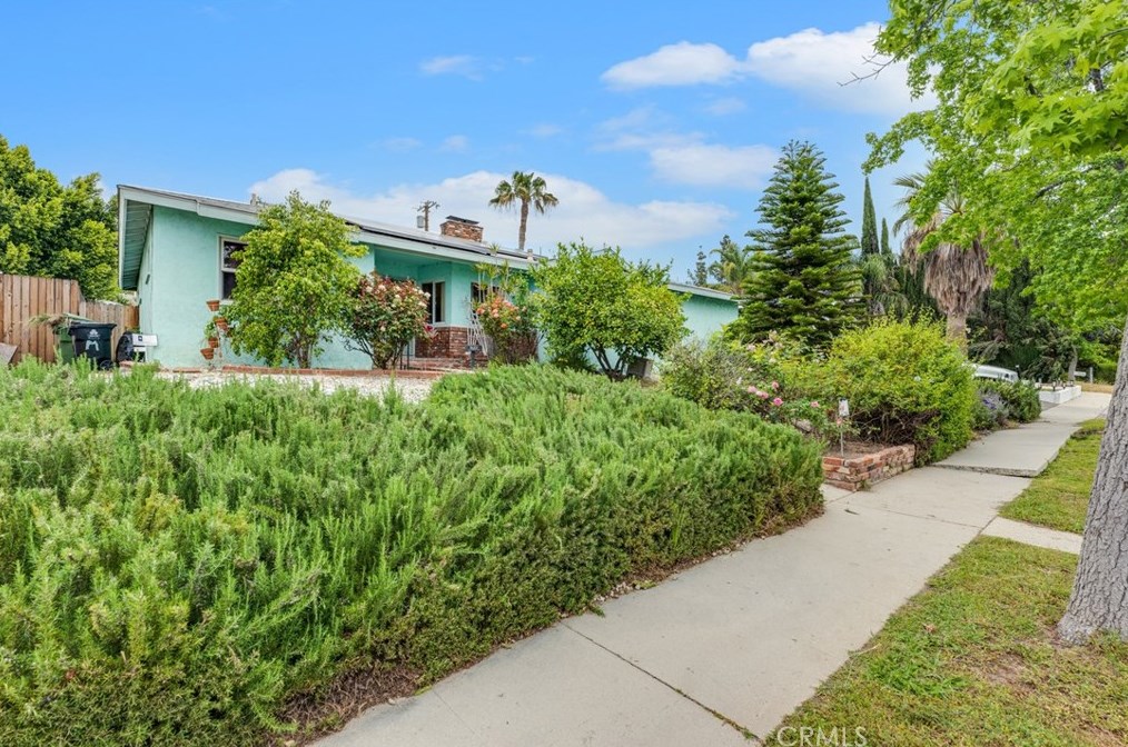 15559 Harvest St, San Fernando, CA 91344